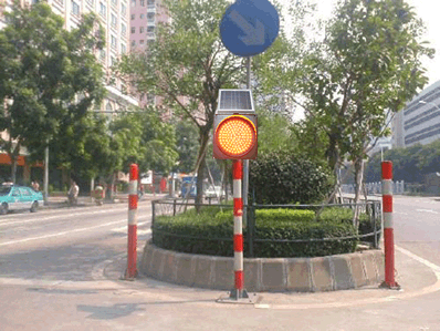 太陽(yáng)能黃閃燈安裝時(shí)需要注意什么？