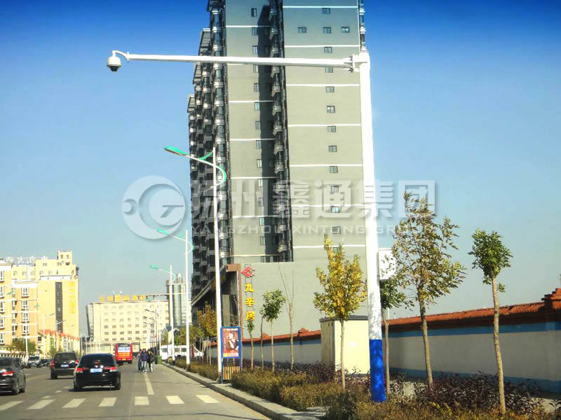 DJG-016,電子警察桿，八棱球機(jī)桿