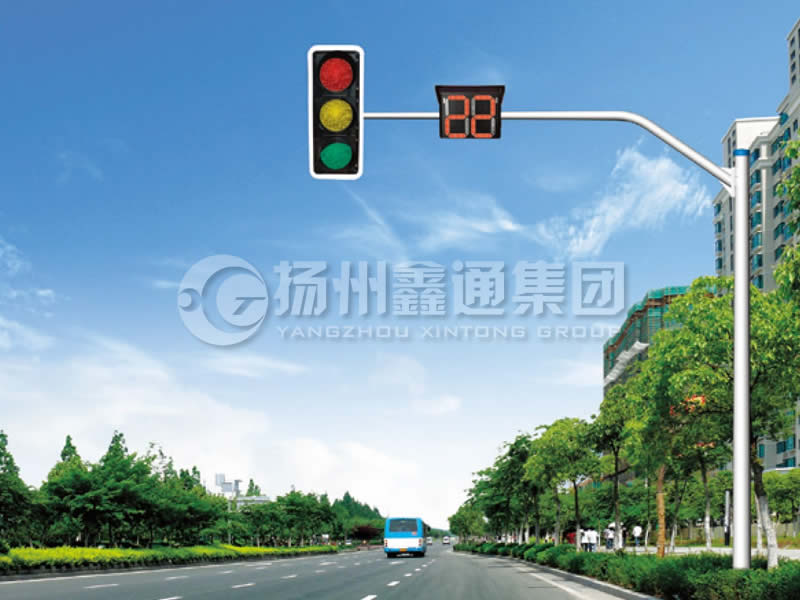 XHDG-010，彎臂信號(hào)燈桿，臨沂信號(hào)燈桿
