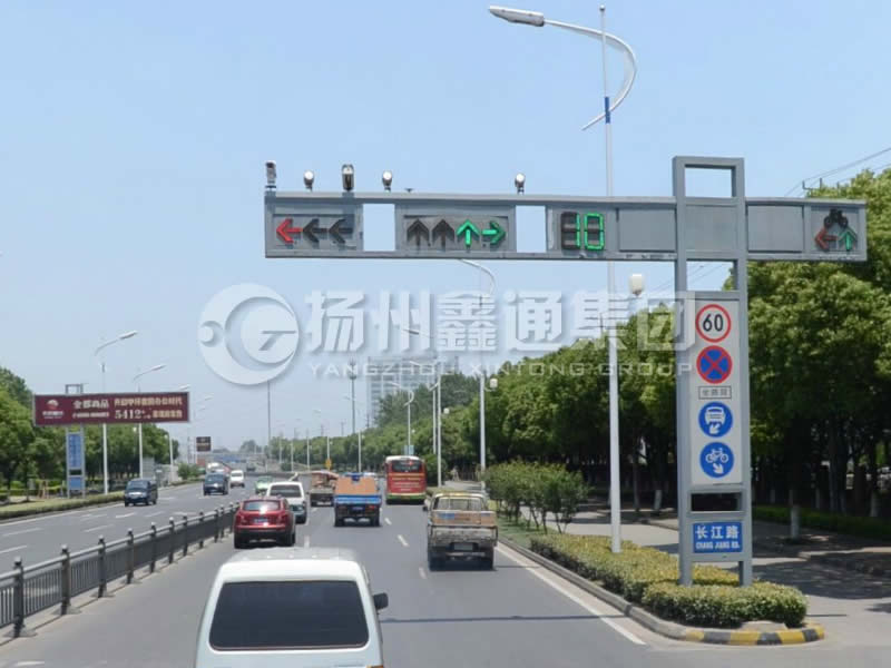 XHDG-065，框架信號(hào)燈桿